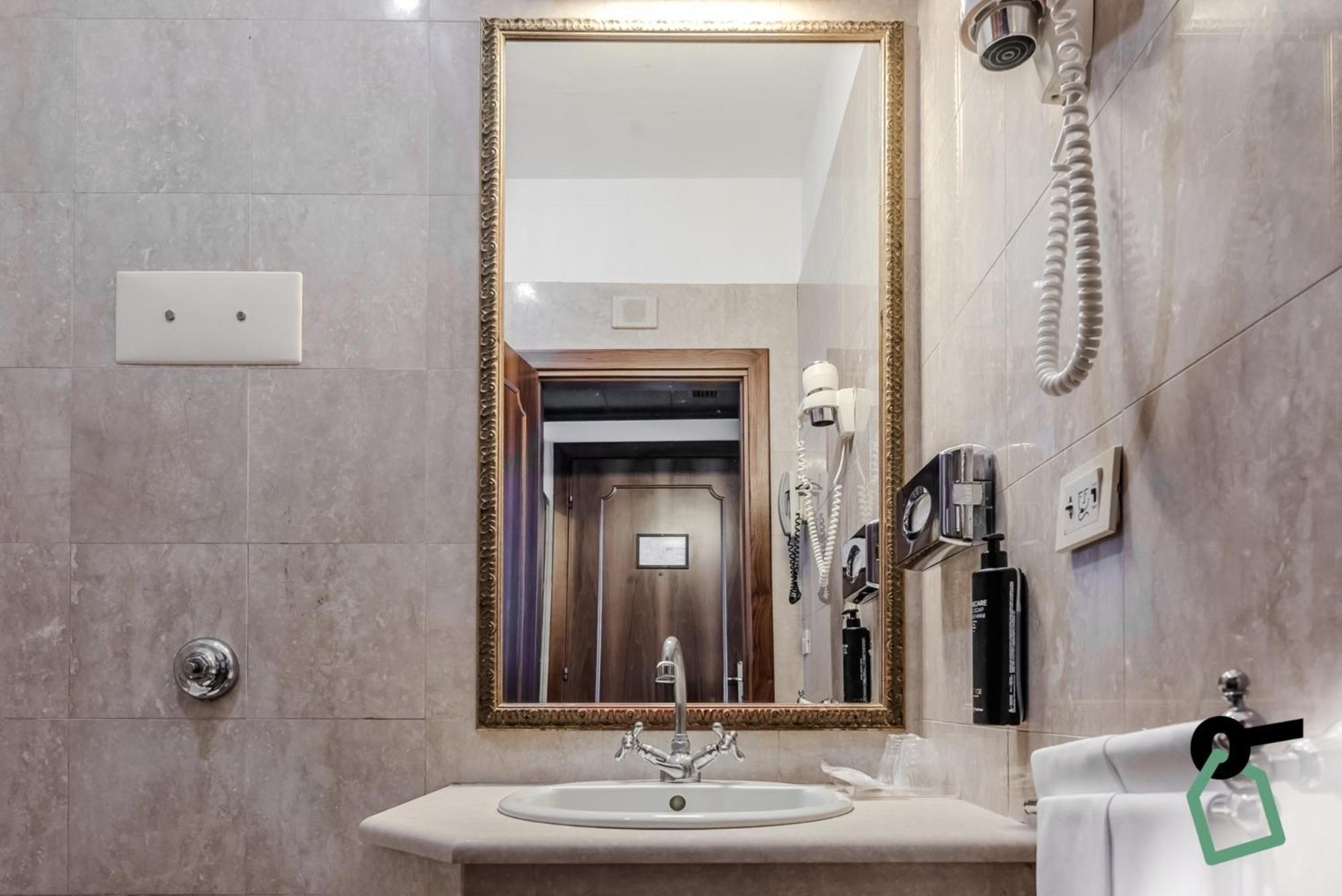 Hotiday Room Collection - Venezia Santa Lucia Exterior foto